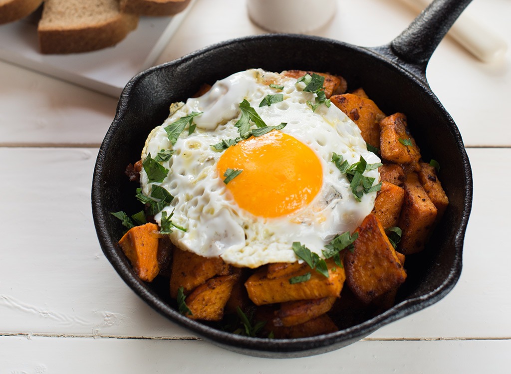 sweet potato egg hash - best ways to speed up your metabolism 