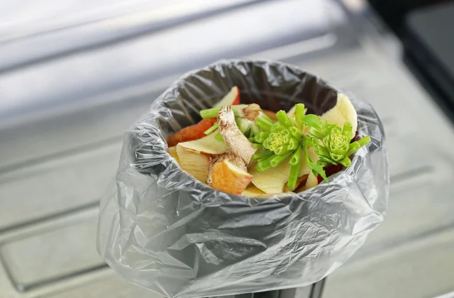 7 Simple Ways to Waste Less In Your Kitchen