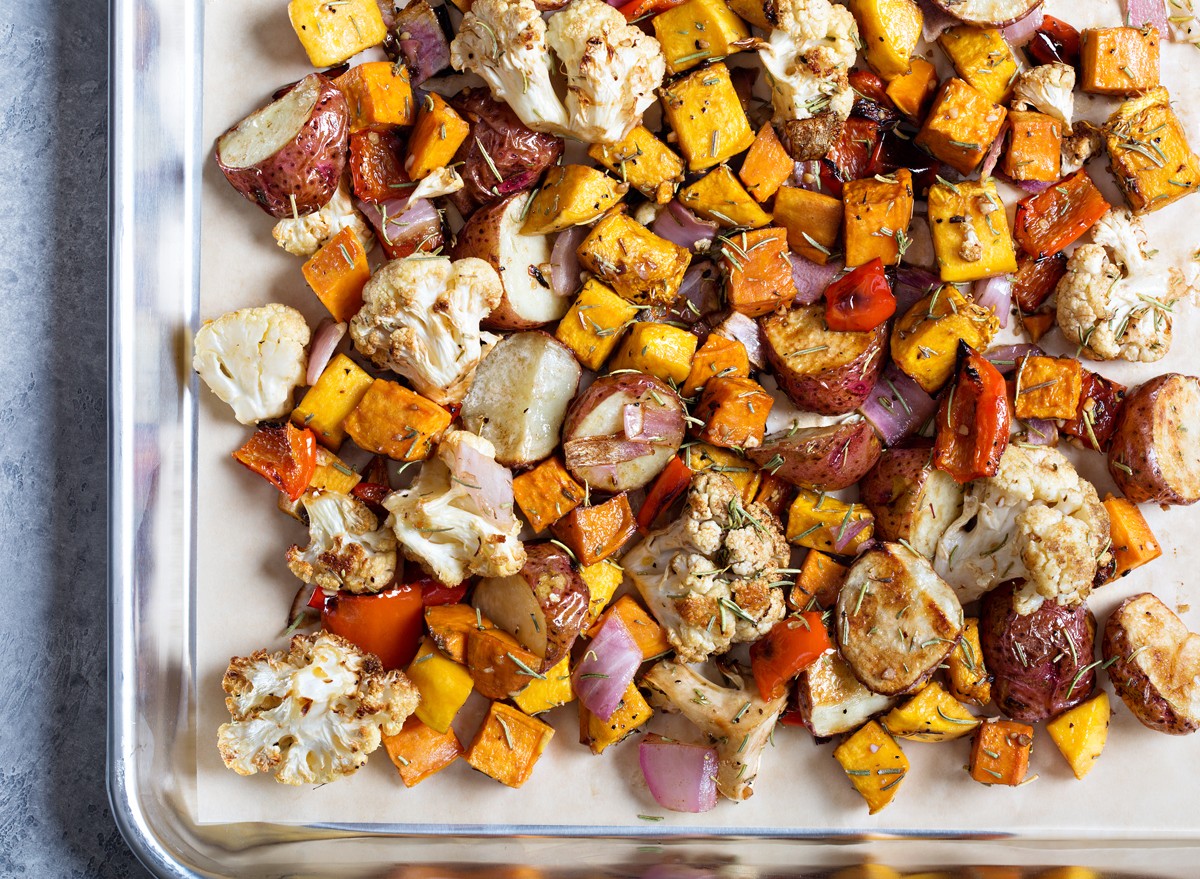 12 Easy Ways You Can Cut Down on Food Waste Now, According to