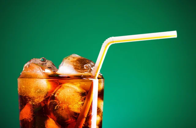 Shocking Methods Consuming Weight loss program Soda Impacts Your Physique, Say Specialists