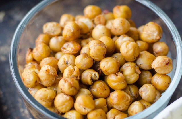 What Occurs to Your Physique When You Eat Canned Chickpeas