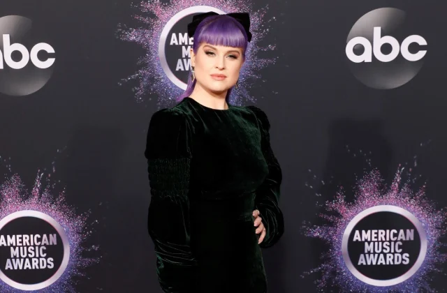 Kelly Osbourne opens up for her 90-pound weight reduction