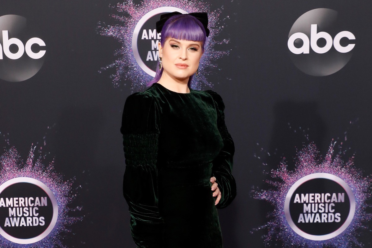 Kelly Osbourne opens up for her 90-pound weight reduction