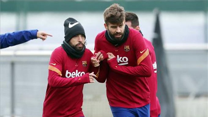 AKHRISO Sheekada Xiisaha Leh Ee Dhex Martay Pique & Alba Iyo Midka