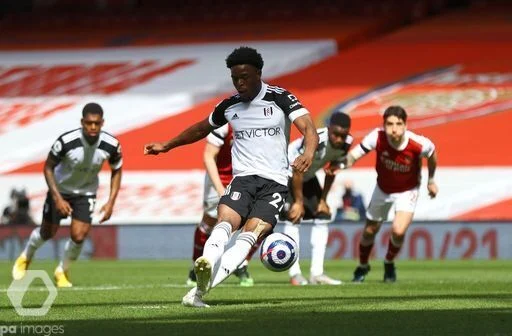 Arsenal Oo Daqiiqadii 97-aad Bar-Bardhac Ka Tuugtay Fulham, Nketiah Oo