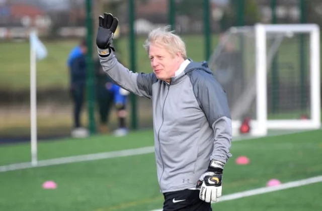 Boris Johnson welcomes Premier League clubs leaving the Super League