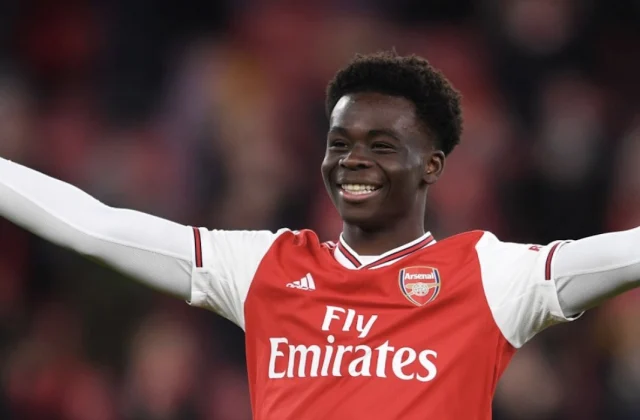 Bukayo Saka, Smith Rowe Iyo Xiddigaha Kale Ee Arsenal Ee Dhaawaca Ku