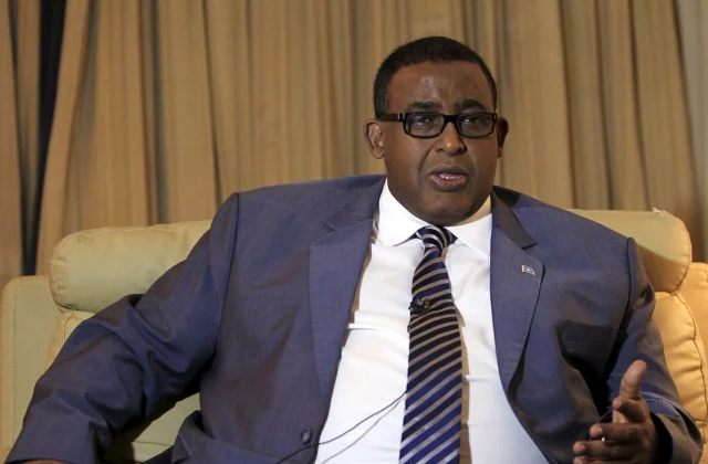 CC Sharmaa’arke oo ka digay fashil ku yimaada wada-hadallada Muqdisho