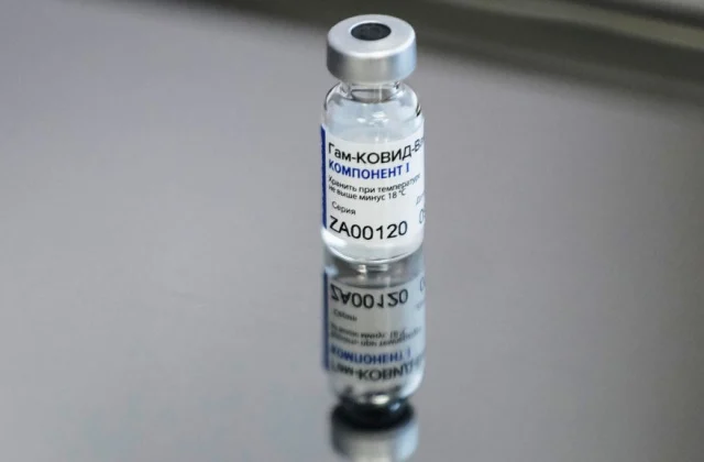 Confusion over the arrival of the Russian vaccine