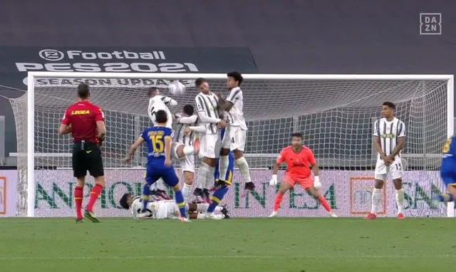 DAAWO Yaabkan: Ronaldo Oo Markale Banka Keenay Sida Uu Laadadka Xorta