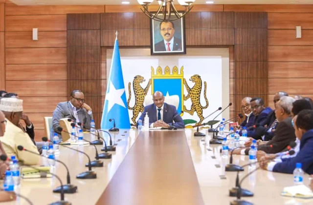 DF oo kala dirtey guddiyada doorashada ee lagu muransana