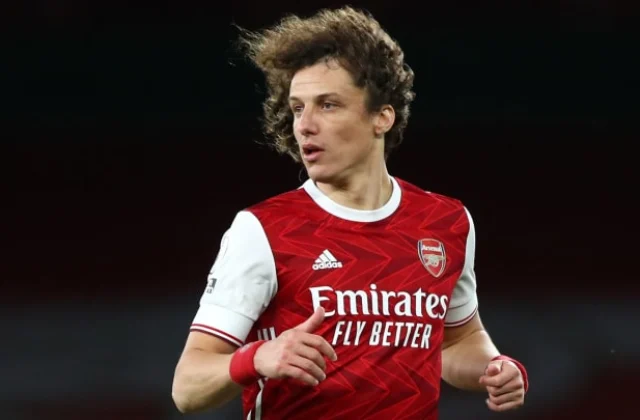 David Luiz undergoes minor knee surgery after missing the Liverpool loss