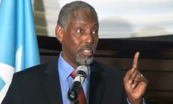 Dr.Baadiyoow M.Farmaajow ku soco wadada saxda ah