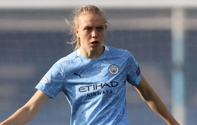 Esme Morgan is added to the Lionesses squad against France and Canada