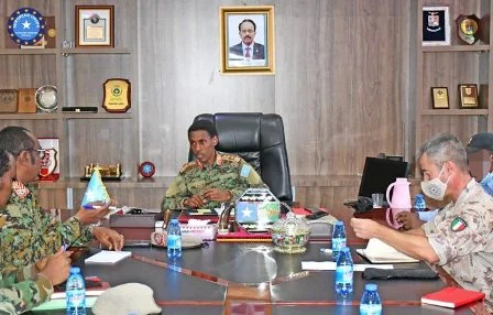 General Odowa oo La Kulmay Taliyaha Howlgalka Midowga Yurub ee Soomaaliya