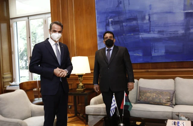 Greece, Libya will hold talks on shipping agreements