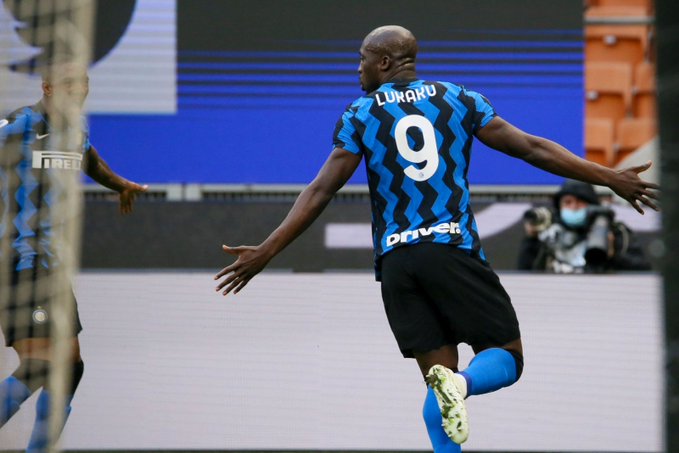 Inter Milan Oo 11 Dhibcood Hoggaanka Ku Qabatay, Ronaldo Oo Ka