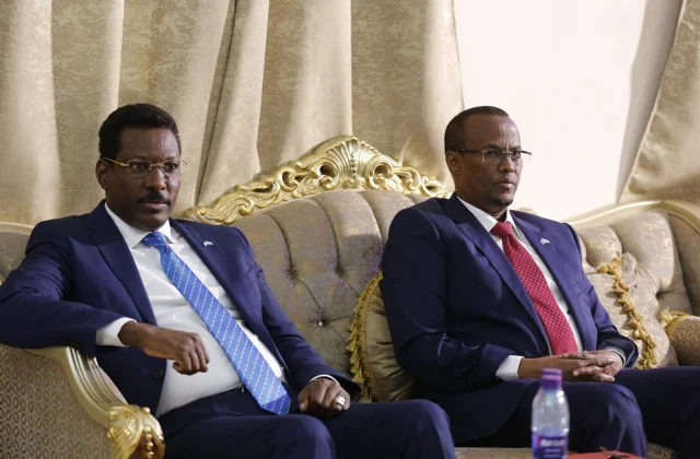 Xigasho: Maxaay Qoor Qoor iyo Cali Guudlaawe uga baaqday shirkii Hawiye