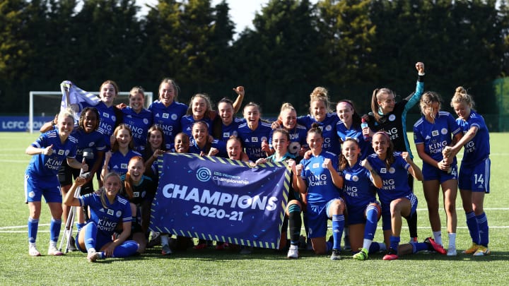 Leicester girls play video games at King Energy Stadium
