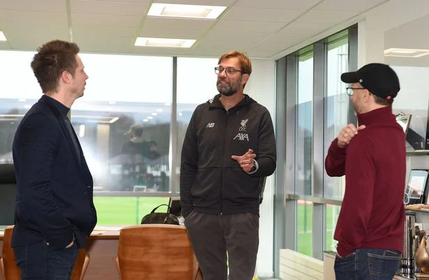 Liverpool Oo Ka Inkaarsanaysa Barcelona & Xiddiga Mudada Lala