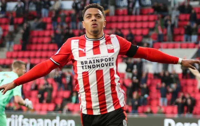 Liverpool switch information: Donyell Malen linked