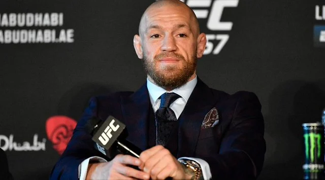 Macquul Ma Tahay? Feedhyahan Conor McGregor Oo Doonaya Inuu Iibsado Ma