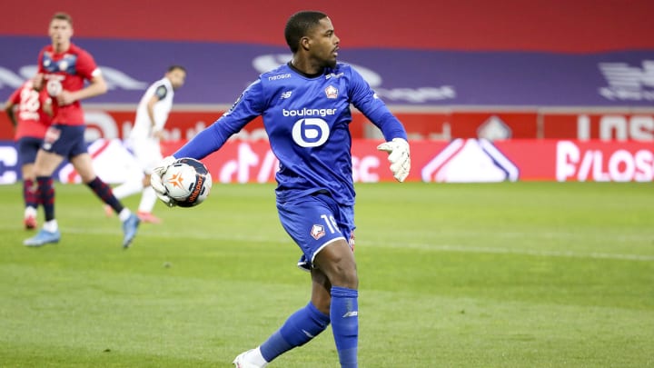 Maignan start replacing Donnarumma