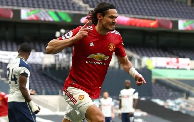 Man Utd transfer news: Solskjaer provides Cavani update