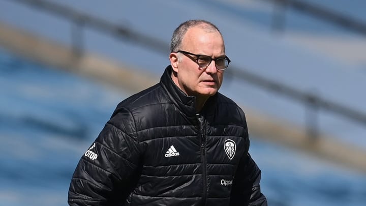 Marcelo Bielsa signs a new two-year contract with Leeds