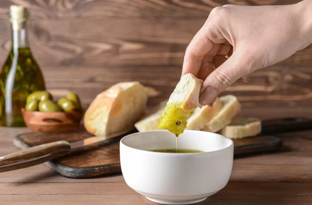 One Major Effect of Eating Olive Oil, Says New Study
