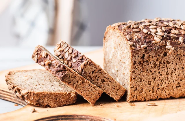 One Fundamental Aspect Impact of Consuming Bread, Say Dietitians