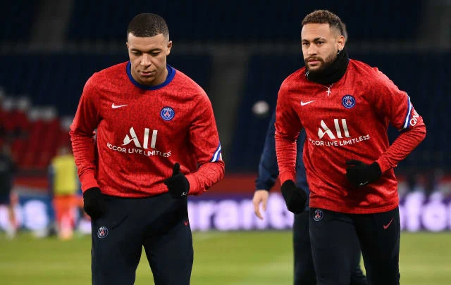 PSG director offers update of Kylian Mbappe & Neymar contract