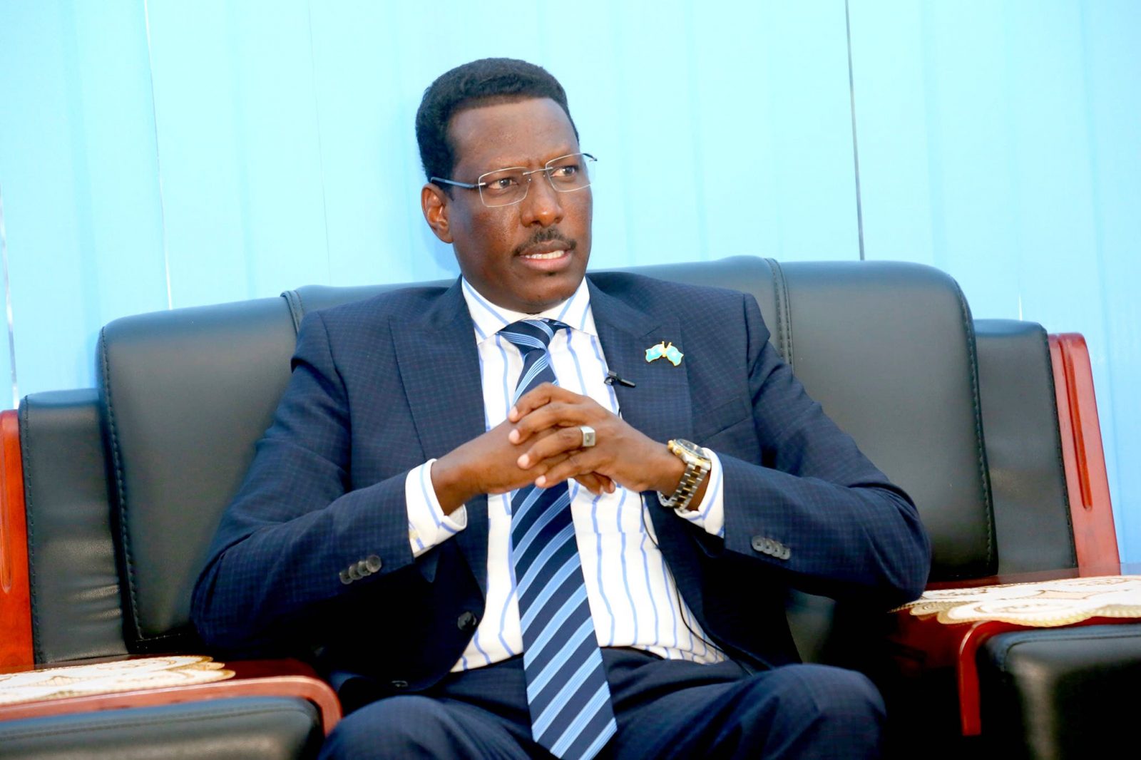 Qoor Qoor “Musharrixiinta waa ila Farmaajo oo kale” – Axadle