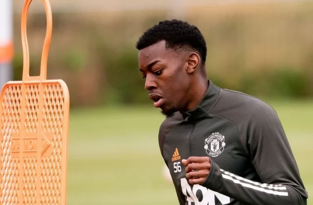 RASMI: Magacyada Xiddigaha Manchester United Ee U Safray Spain &