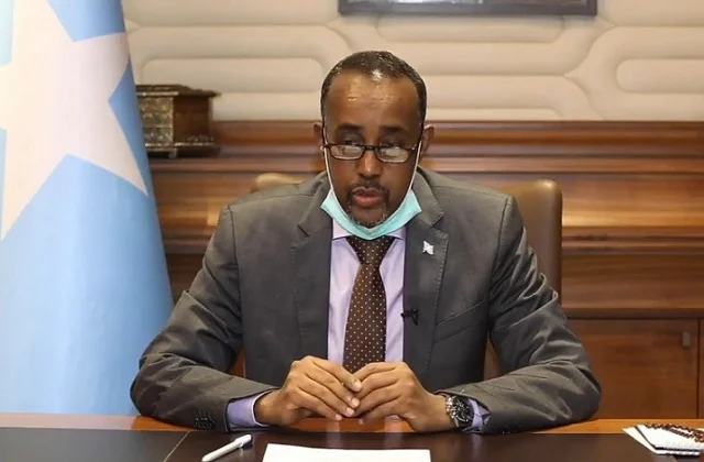 Rooble: Saraakiisha amniga iyo Shacabka inay Wada Shaqeeyaan