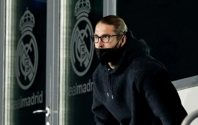 Real Madrid broadcasts news: Ramos rejects contract