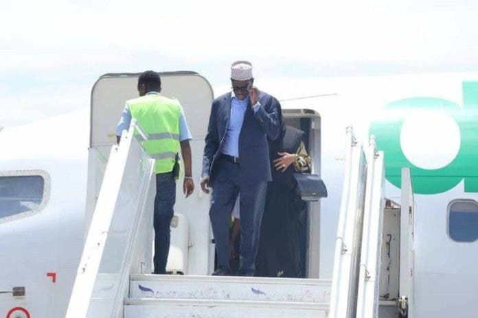 Sheekh Shariif oo maalmo kadib gurigiisa kusoo laabtay kana Hadlay
