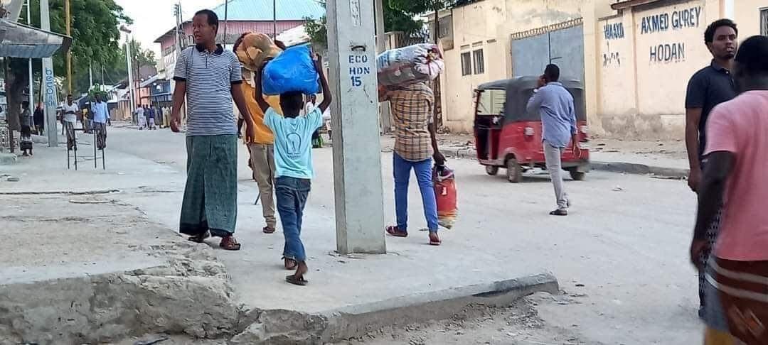 Shift wuxuu ka bilaabmay Muqdisho iyo wararkii ugu dambeeyay – Axadle