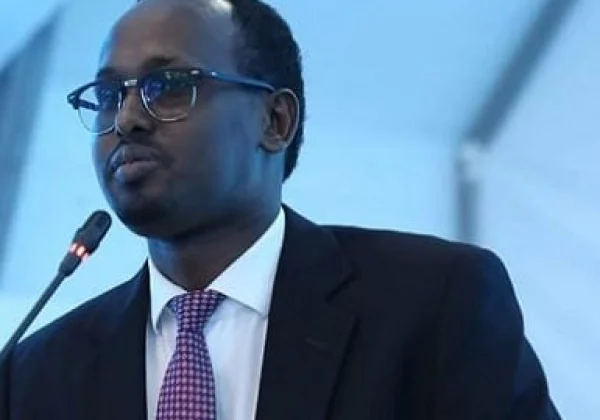 Somali security forces open fire on ex-spy chief in Mogadishu