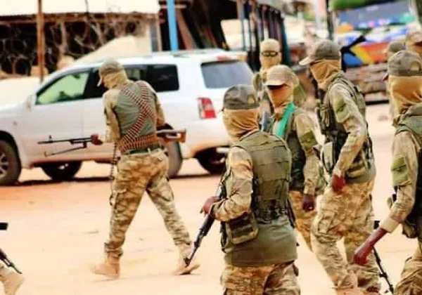 Tensions are running high in Somalia as “rebel” SNA troops storm Mogadishu