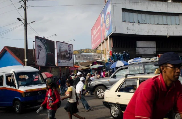 The Malagasy government bans nine exhibitions