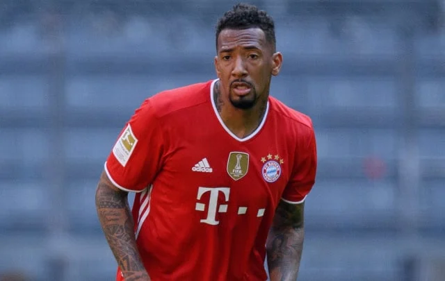 Tottenham hold “concrete talks” with Jerome Boateng about free transfer