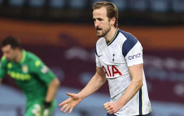 Tottenham “sure” to keep Harry Kane in the middle of Man Utd & Man City interest