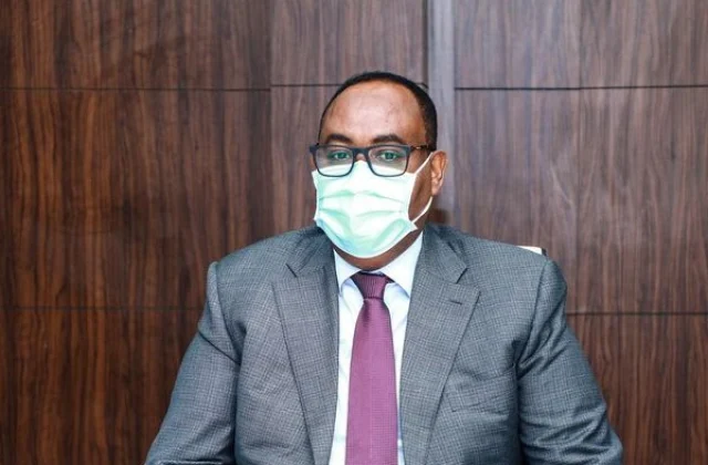 US Ambassador to Somalia meets with Jubaland and Northeastern State leaders