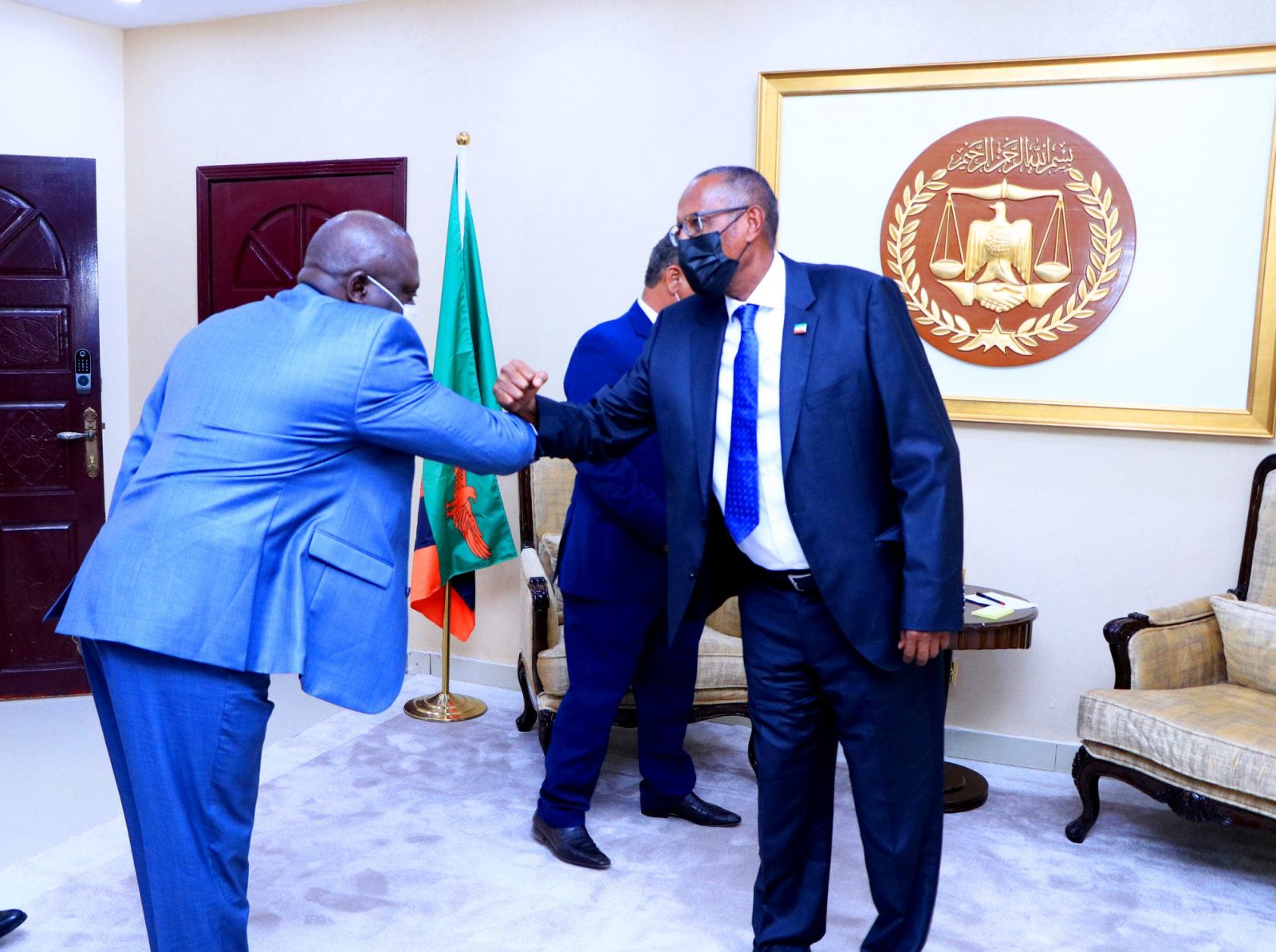Video: Maxaa looga hadlay kulanka dhex-maray Muuse Biixi iyo wafdigii Zambia?