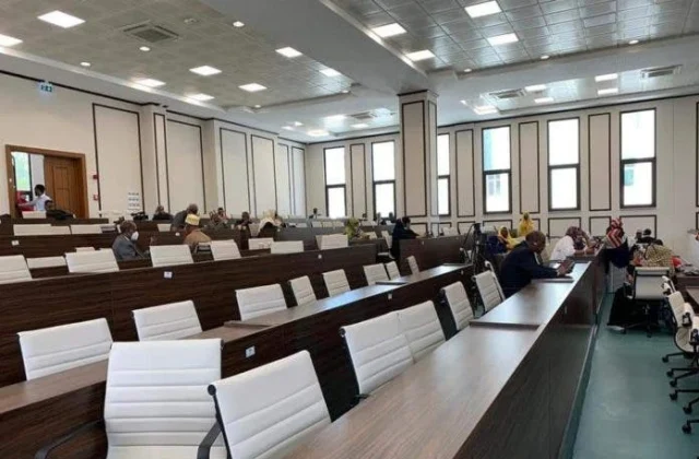 Wararkii ugu dambeeyay ee baarlamaanka Soomaaliya – Axadle