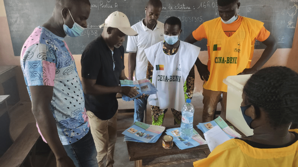 a first round without enthusiasm