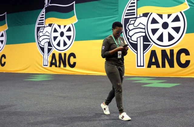 in the course of an interior disaster will pay tribute to the ANC