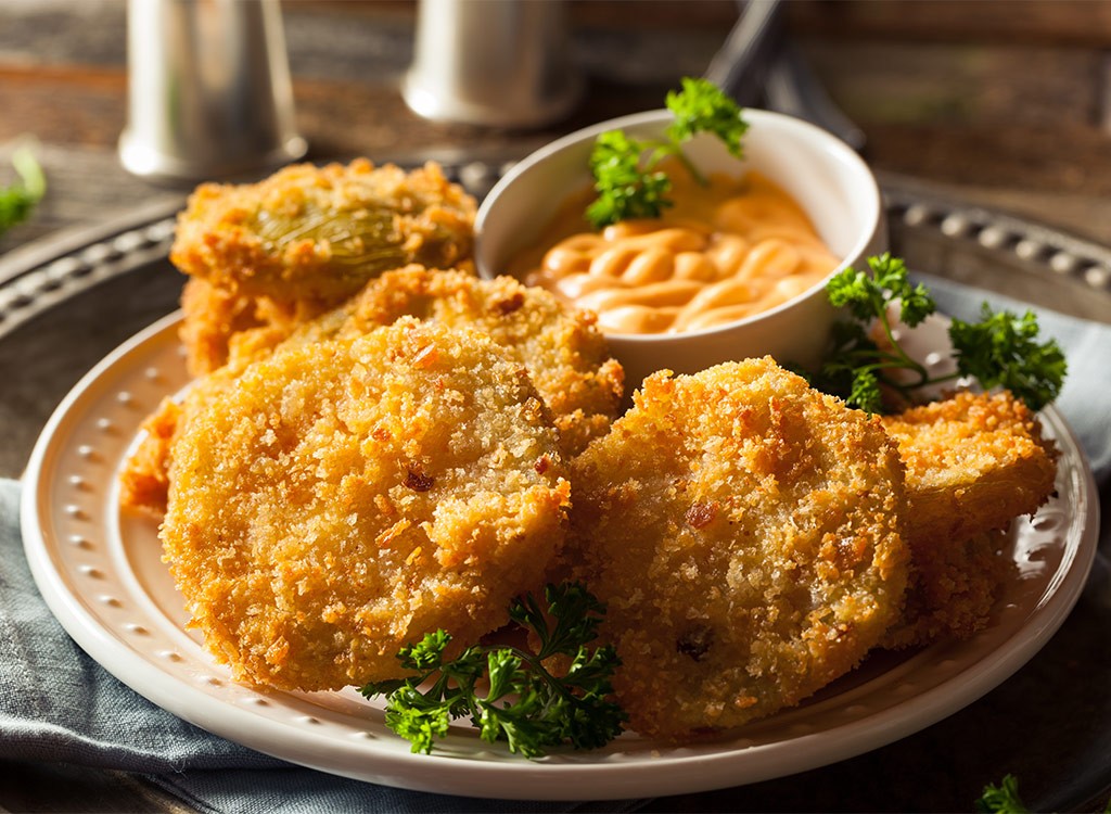 23 Iconic American Meals Everybody Ought to Strive As soon as