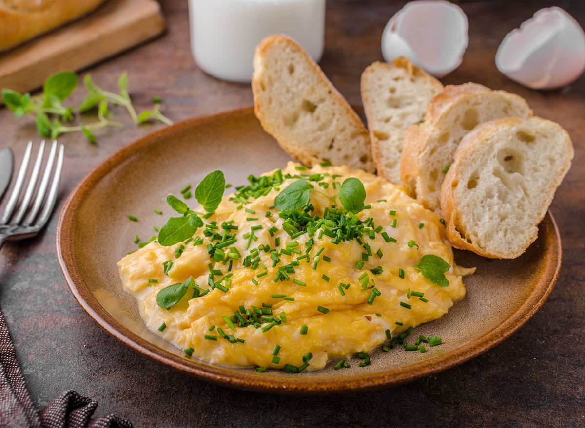 13 Scrambled Egg Errors You Must Cease Making